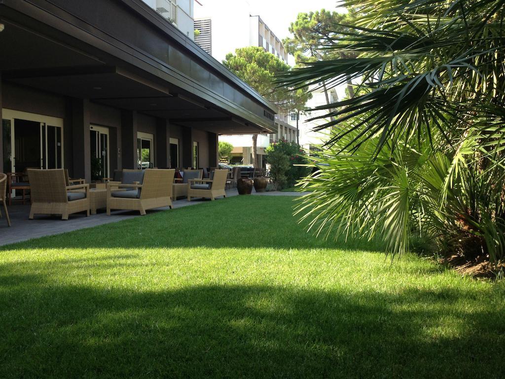 Hotel Parco Milano Marittima Exteriör bild