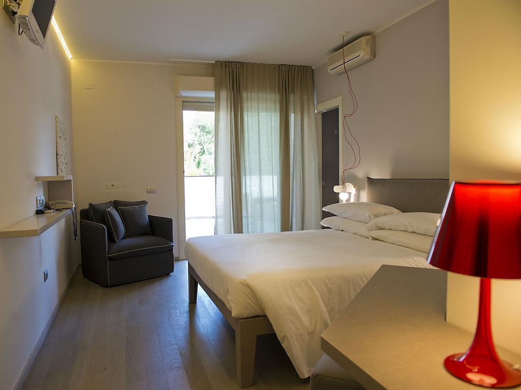 Hotel Parco Milano Marittima Exteriör bild