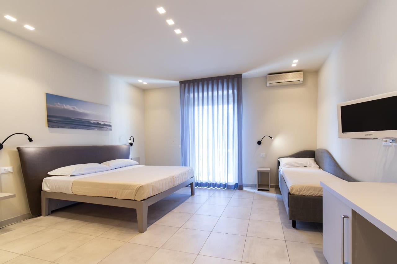 Hotel Parco Milano Marittima Exteriör bild