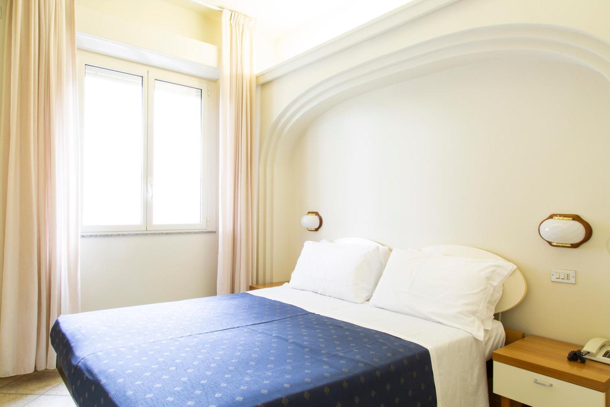 Hotel Parco Milano Marittima Exteriör bild